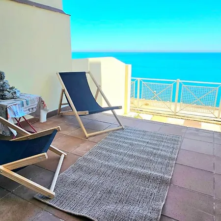 Lägenhet Les Balcons Face A La Málaga
